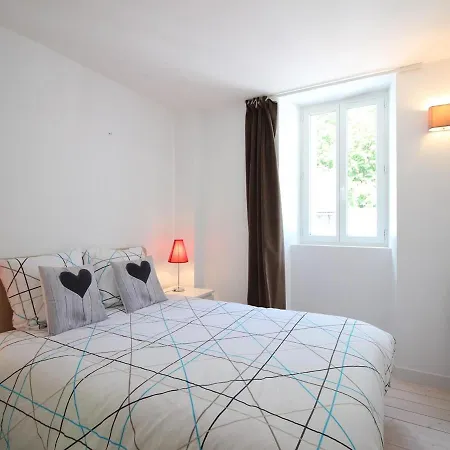 Duplex T3 Avec Wifi Au Centre De Mont-dore, Proche Thermes Et Navette Gratuite - Fr-1-608-217 Apartment *